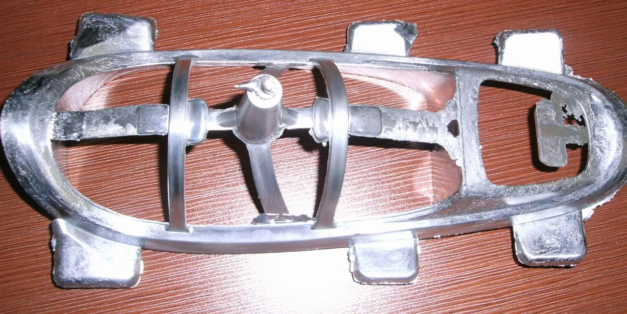 锌合金车灯框架